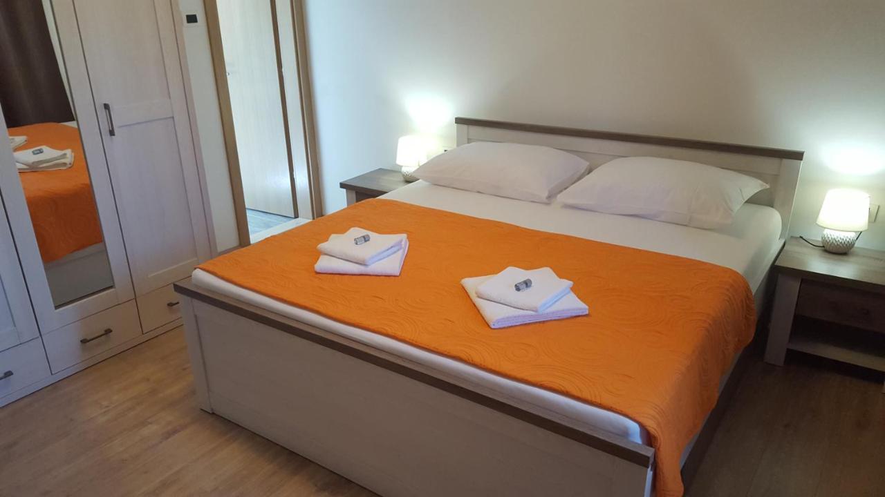 Holiday House Lavanda วรซี ภายนอก รูปภาพ