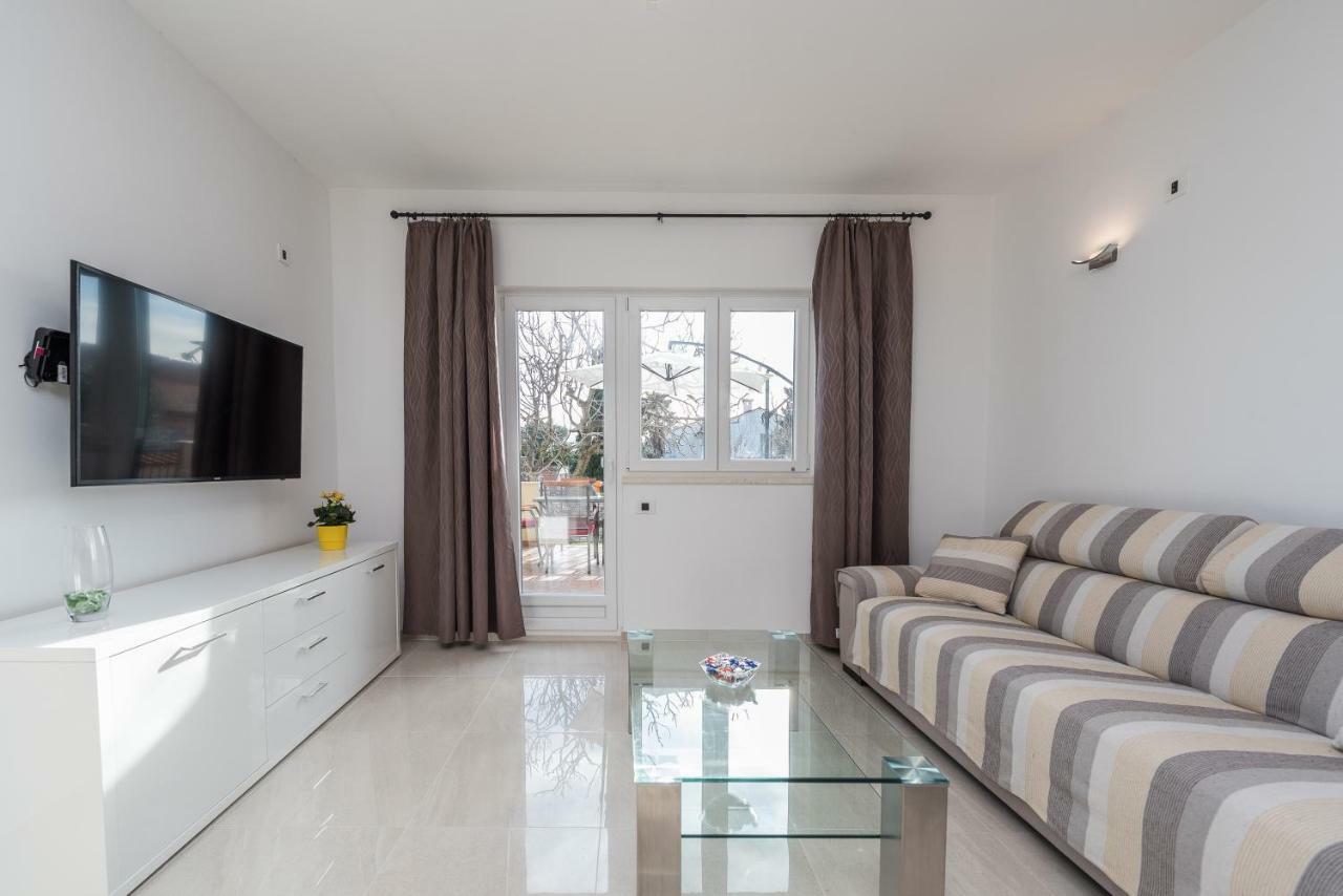 Holiday House Lavanda วรซี ภายนอก รูปภาพ